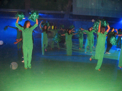 Entertaining ceremony (Photo courtesy: Kooora Forum)