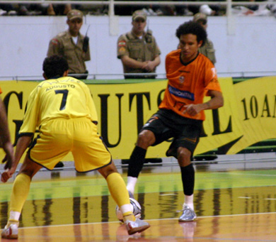 Bruno Melo vs Augusto (Photo courtesy: Beto Costa - CBFS)