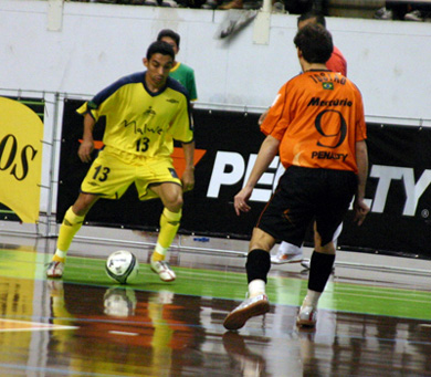 Valdin vs Tost�o (Photo courtesy: Beto Costa - CBFS)