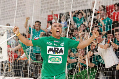 Alexandre is playing an impressive season with MRA (Photo courtesy: LNFS)