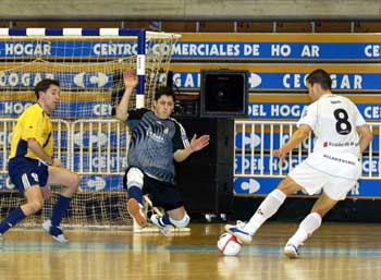 Orol (Polaris W. Cartagena) vs Emilio and Jato (Muebles Caloto) (Photo courtesy: LNFS)