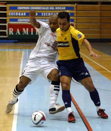 Lukaian vs Tatu (Photo courtesy: LNFS)