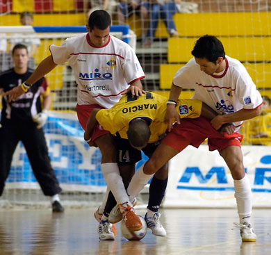 Marcio between Fernandao and Luiz Claudio (Photo courtesy: LNFS)