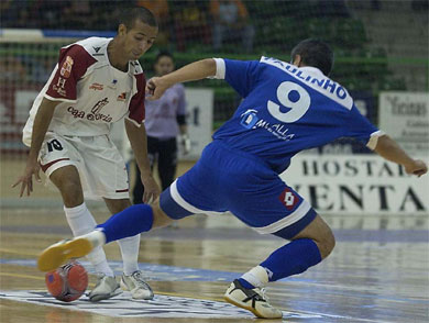 Igor vs Paulinho (Photo courtesy: AP Spain - LNFS)