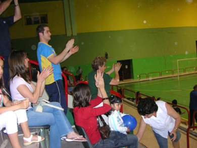 Jeepers Supporters in action (Photo courtesy: Jeepers Handyman Centre Web Site)