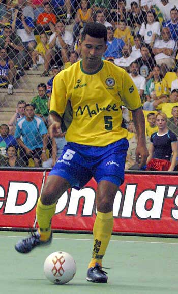 Manoel Tobias with the Brazilian National team
