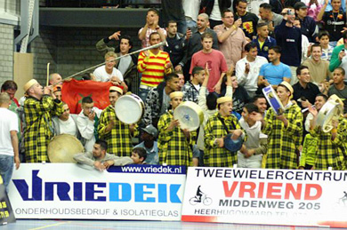 Malabata fans supporting their players (Photo courtesy: Leo Giovannangelo)