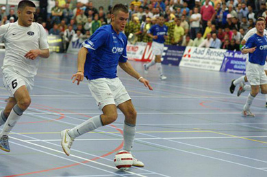 Sander de Zwart followed by Najib el Allouchi (Photo courtesy: Leo Giovannangelo)