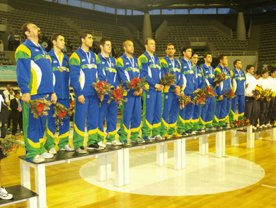Brazilian National team, Odesur Games Winner. From the left: Pc, Neto, Gabriel, Lenisio, Ci�o, Schumacher, Betao, Franklim, Tiago, Wilde, Vinicius, Leco (hidden!) and Marquinho (Photo courtesy: Manolo Quiroz/CBFS)
