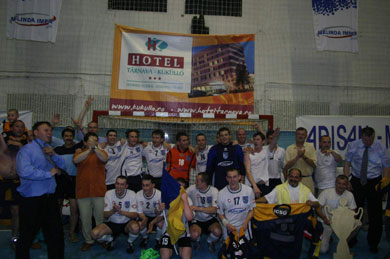 Romanian Futsal Champions 2004/2005:Odorheiu Secuiesc (Photo courtesy: Odorheiu Secuiesc)