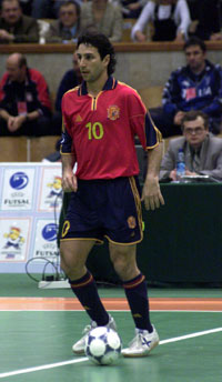 Paulo Roberto in action ...