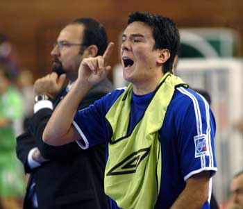 Who*s the coach? Euler or PC? (Photo courtesy: Enrique Serrano - LNFS)