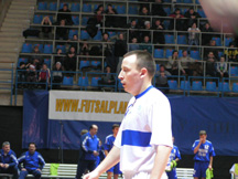 Aleksandr Rahimov (Dinamo Moscow) is playing with the Futsalplanet Banner by his side!! (Photo courtesy: Dinamo Moscow)