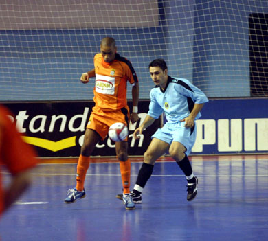 Junior vs Perquinho (Photo courtesy: LNFS Aphoto Spain)