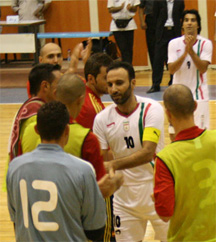 Reza Heidarian celebrated by spanish national team players (Photo courtesy: Mahdiar Ghaffari)