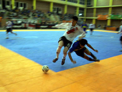 Mat�as Lucuix in action (Photo courtesy: Sebastian Larocca - Pasi�n Futsal)