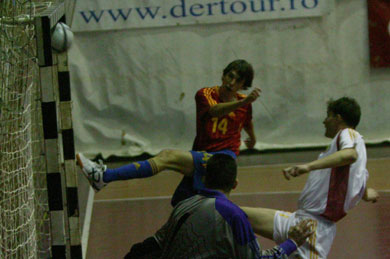 Goal by Borja! (Photo courtesy: Dan Marinescu - Jurnalul National)