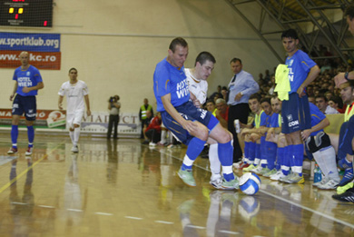 Nicusan vs Csoma (Photo courtesy: Udvarhelyi Hirado Magazine)