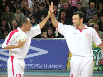 Kak� and Koridze celebrating a goal (Photo courtesy: Superleague)