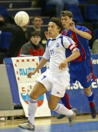 Gorbunov (TTG Java) vs Sergueev (CSKA Moscow) (Photo courtesy: CSKA Moscow)
