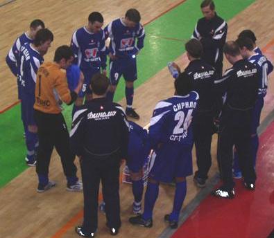 Time out by Yuri Rudnev (Photo courtesy: Superleague)