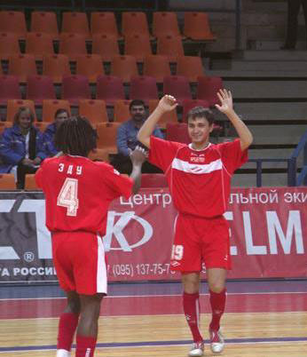 Edu and Iskusnykh celebrating for Spartak (Photo courtesy: Superleague)