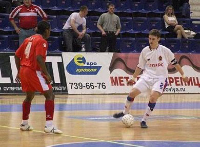 Edu vs Alexander Kopeikin (Photo courtesy: CSKA)