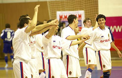CSKA players paying tribute to their players (Photo courtesy: Superleague)