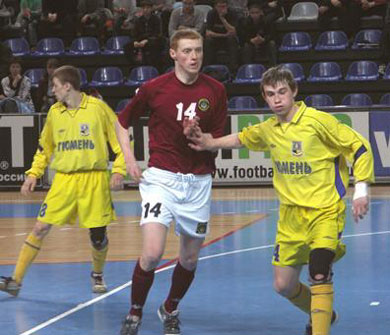 Vladyushchenkov vs Mikhaylenko (Photo courtesy: Superleague)