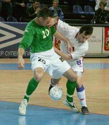 Serguei Antipov against Mikhail Markin (#20) (Photo courtesy: CSKA)