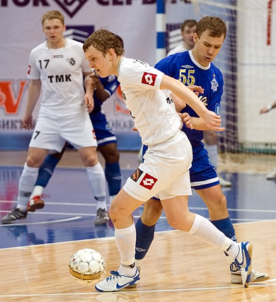 Agapov vs Badredtinov, part 1... (Photo courtesy: Konstantin Molchanov)