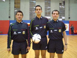 Match referees (Photo courtesy: http://www.futsala.com.ar)