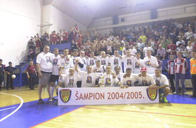 Marbo Beograd, 2004/2005 Champion! (Photo courtesy: Svetozar Otic)