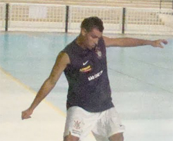 Experincia e dedicao: Serginho Santana (Photo courtesy: Adriana Diniz Blog)