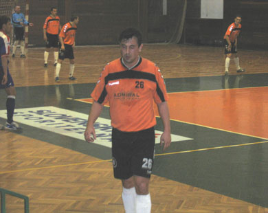 A disappointed Jalaksa leaving the pitch (Photo courtesy: Futsal Slovakia)