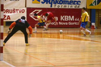 During the match  (Photo courtesy: Oplast Kobarid)