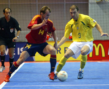 Brazilian duel: Marcelo vs Schumacher (Photo courtesy: Lin Chia-Shin - Photo&Grafia)