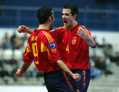 Andreu and Fran Serrejon: goal for Spain! (Photo courtesy: Joe Pepler - UEFA.com)