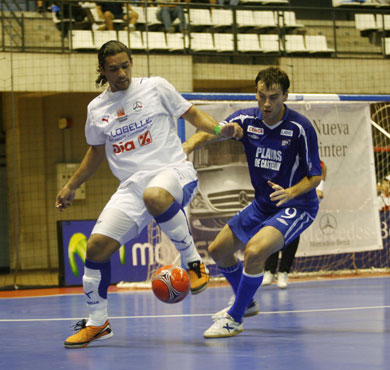 Betao vs Josema (Photo courtesy: AP Spain - LNFS)