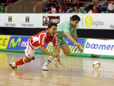 Pica Pau vs Daniel, brazilian duel (Photo courtesy: Angel Perez - LNFS)