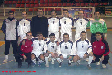 Tal Grig Yerevan, Armenian Champion 2004/2005! (Photo courtesy: Ashot Martirosyan - Football Plus)