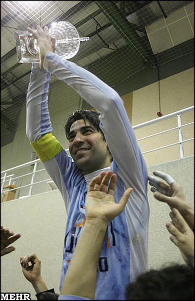Vahid Shamsaee, second title with Tam Iran Khodro Tehran (Photo courtesy: Mehr News Agency)