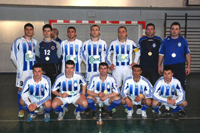 Tirana, albanian champions 2008/2009! (Photo courtesy: Gjergj Vyshka)