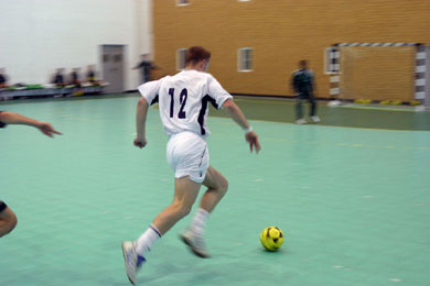 Tranmere*s Eddie Bryers in action (Photo courtesy: Mike Thomas - Tranmere Futsal)