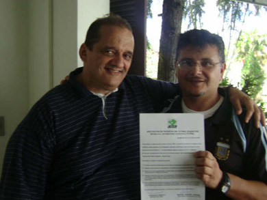 Fernando Ferretti and Beto Coronel after signing the agreement in order to create the UEFSI Association (Photo courtesy: Beto Coronel - ATFA)