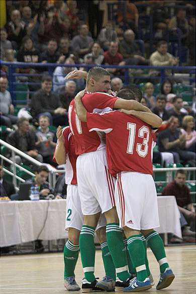 Hungary vs Greece (Photo courtesy: Csaba Fekete & Mona Szalay)