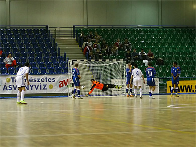 Russia vs Greece (Photo courtesy: Csaba Fekete & Mona Szalay)