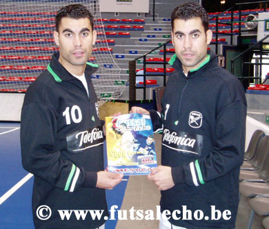 Yes... Joan (left) and Andreu are twins! (Photo courtesy: Cedric Bouillon - Futsal Echo)