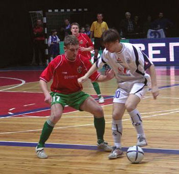 Maevski vs Miranovich (Photo courtesy: Superleague)