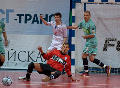 Rafa was the Boomerang hero in the second leg final. Kudlay and Schumacher looking at the action (Photo courtesy: Konstantin Molchanov)